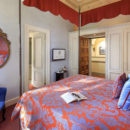 La Massa Hotell Candeli